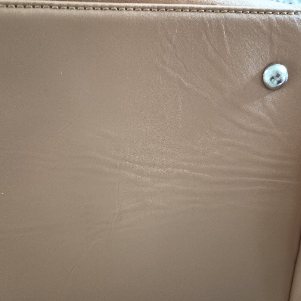 Mark & Graham Leather Weekender Bag - Picture 8 of 10